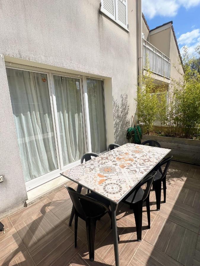 モンテヴランJoli Duplex Proche Disneylandアパートメント エクステリア 写真